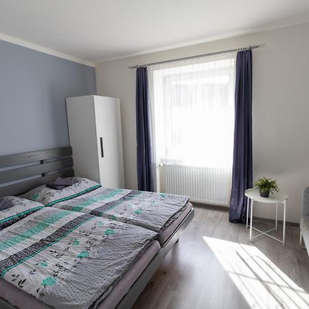 Penzion Kamejk Kamyk nad Vltavou Экстерьер фото